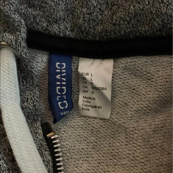 Men’s L Zip Up Hoodie - Picture 2 of 4